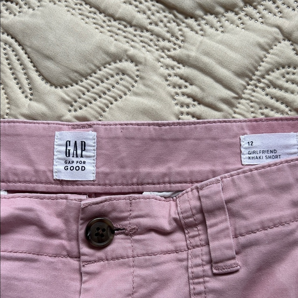 GAP Blush Girlfriend Khaki Shorts